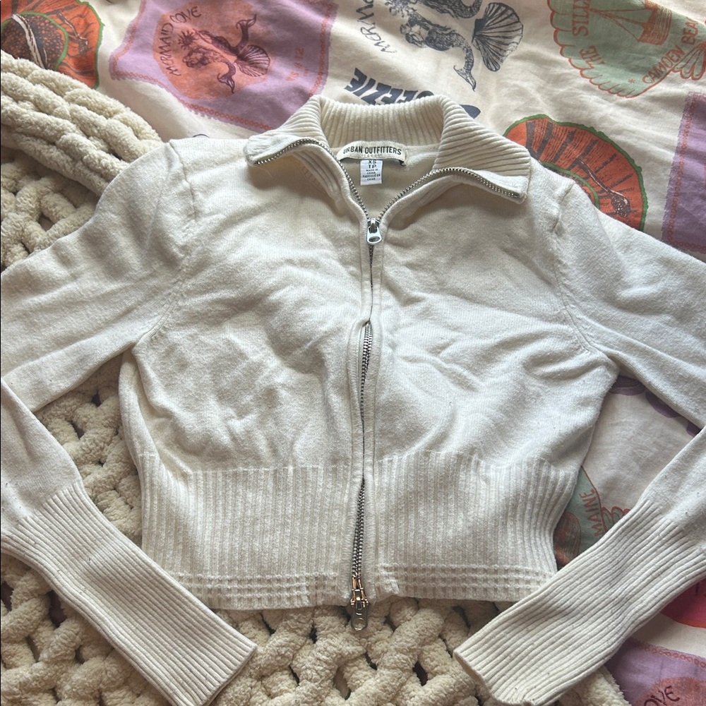 Urban Outfitters Off-White Zip-Up Cardigan